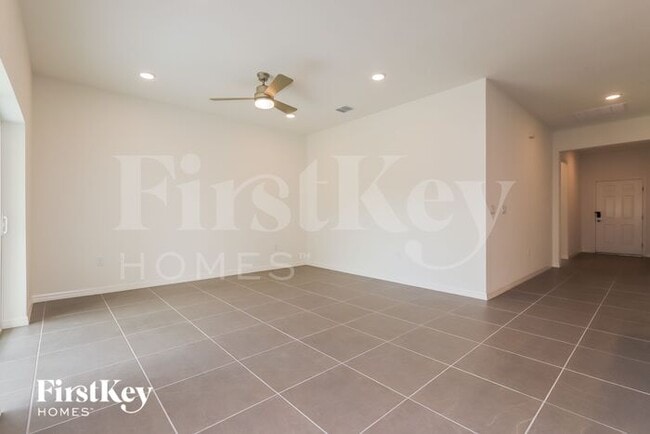 Building Photo - 142 Windsor Reserve Dr