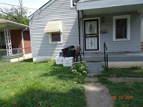 Building Photo - 337 N 42nd St