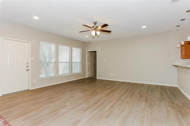 Building Photo - 815 Ackers Dr