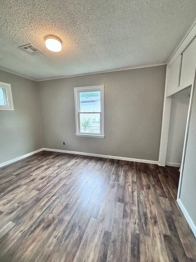 Foto del edificio - Charming Tulsa Home | 3 Bed | 1 Bath | $1,...