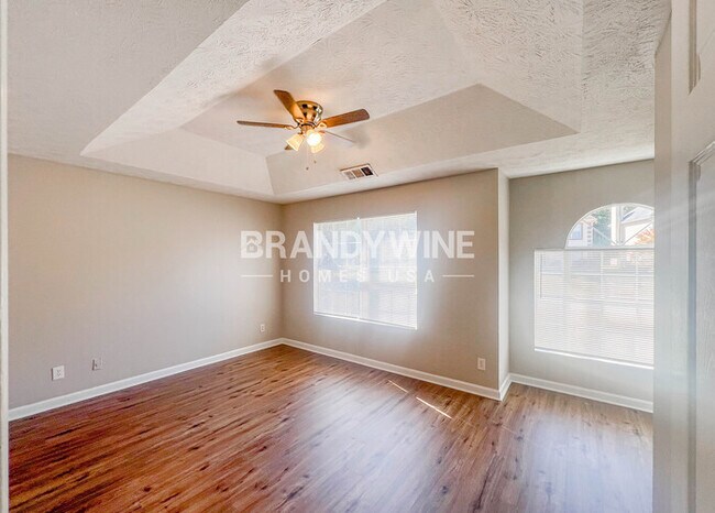 Foto del edificio - 627 Stonemill Manor