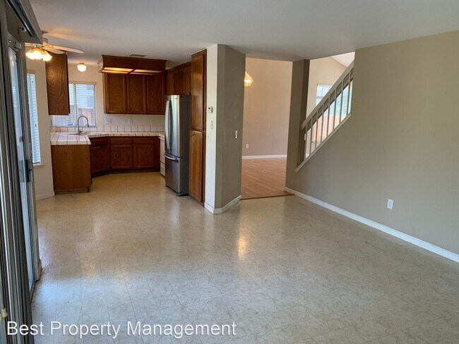 Building Photo - 4 br, 3 bath House - 4908 Westwood Way