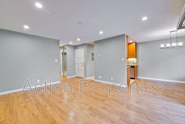 Foto del edificio - 505 Cypress Point Dr