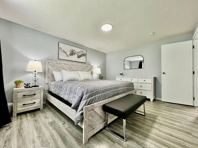 Photo - 6631 Pin Oak Ct House