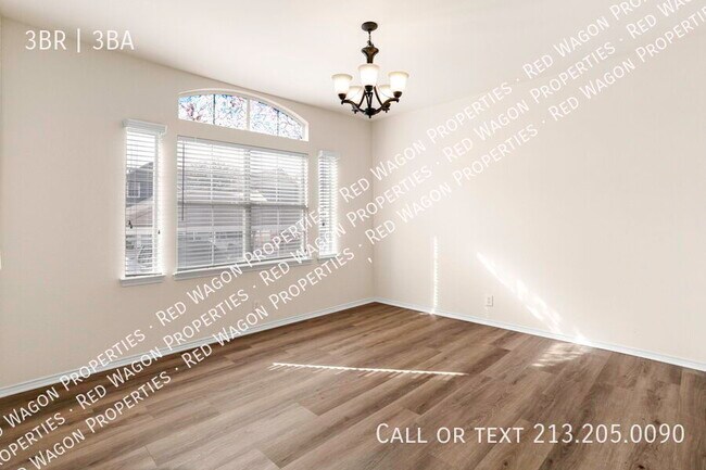 Foto del edificio - 2622 Crown Hollow