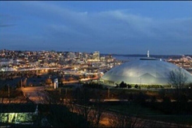 Foto del edificio - 624 E 32nd St