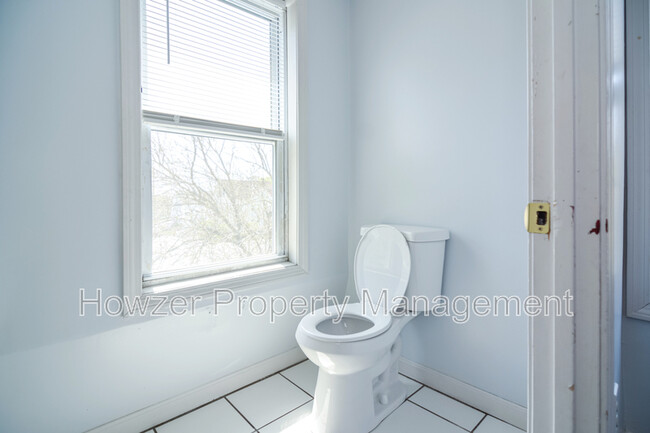 Foto del edificio - 458 Weir St
