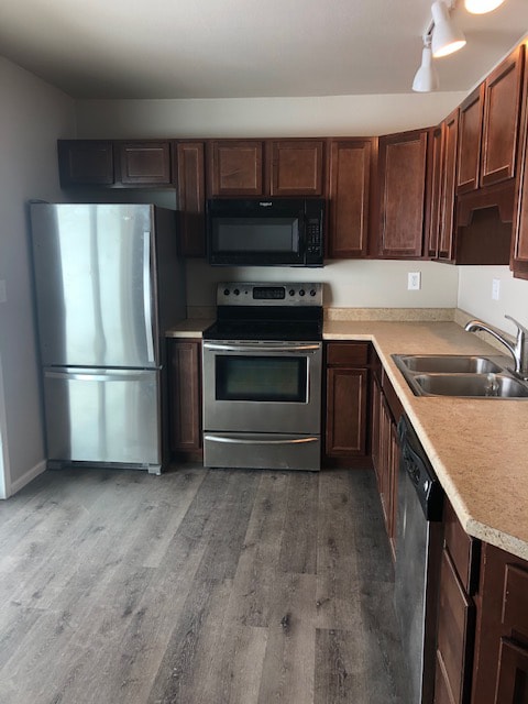 Photo - 2813 King St Apartment