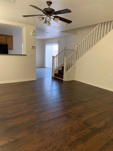 Building Photo - 613 Lelant Ct