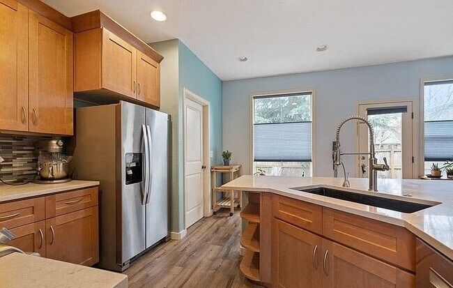 Foto del edificio - 7407 Everwood St NE