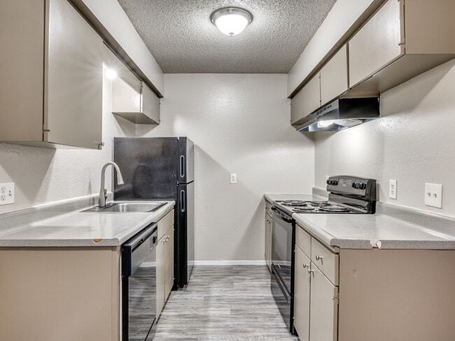Kitchen - Fifty One Flats