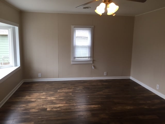 Building Photo - 1402 S Woodlawn Ave