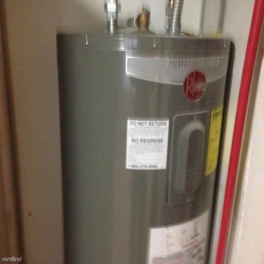 Foto del edificio - 5549 Palm St