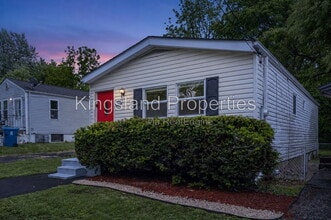 Building Photo - 116 Barto Dr