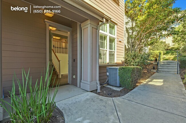 Building Photo - 6236 Boulder Ln