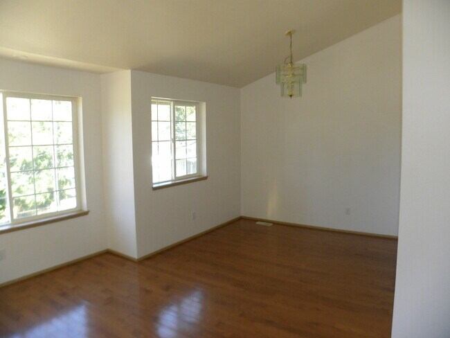 Building Photo - Beautiful Home 11628 59th Ave Seattle, WA ...