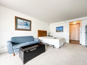 Building Photo - 445 Seaside Ave