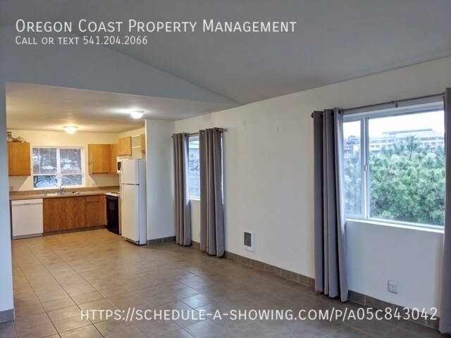 Foto del edificio - 708 SW Bay St