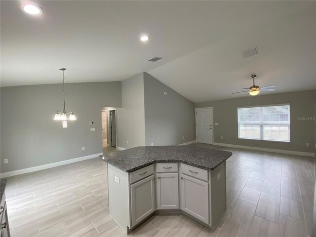 Building Photo - 13791 SW 33rd Terrace