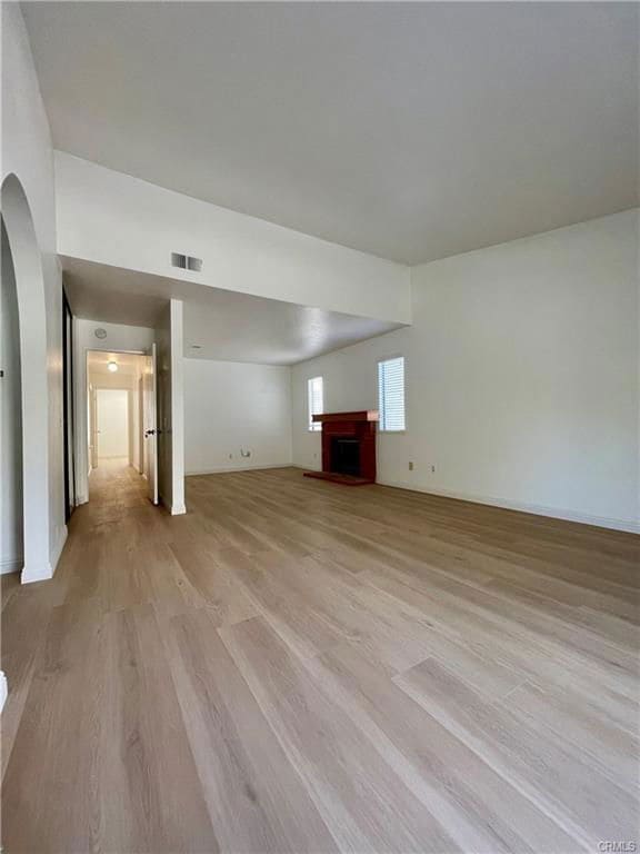 Foto del edificio - 1214 Vassar Ln