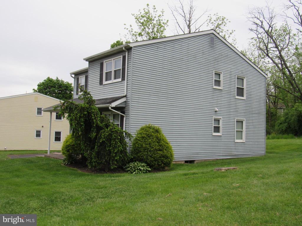 Primary Photo - 28 Winard Cir
