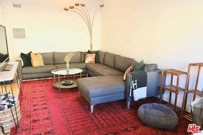 Building Photo - 3149 Verdugo Pl