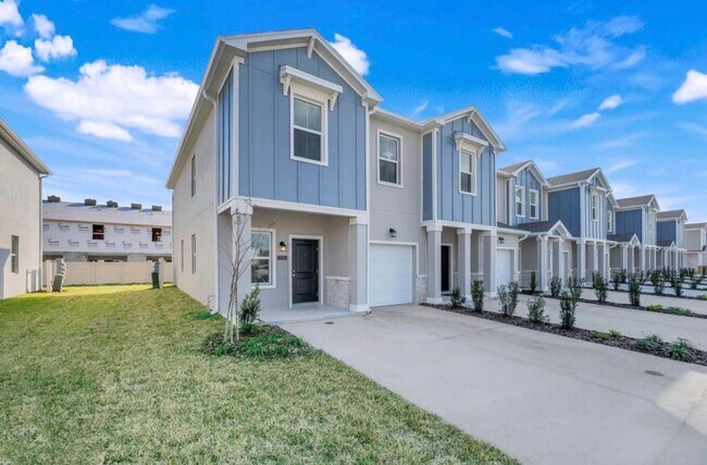 Building Photo - 2550 Skyline Lp
