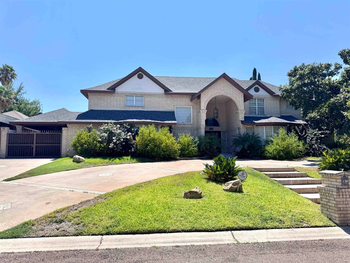 Foto principal - 313 Linden Ln