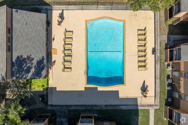 Piscina - Stone Canyon