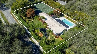 Building Photo - 8295 SW 116th St