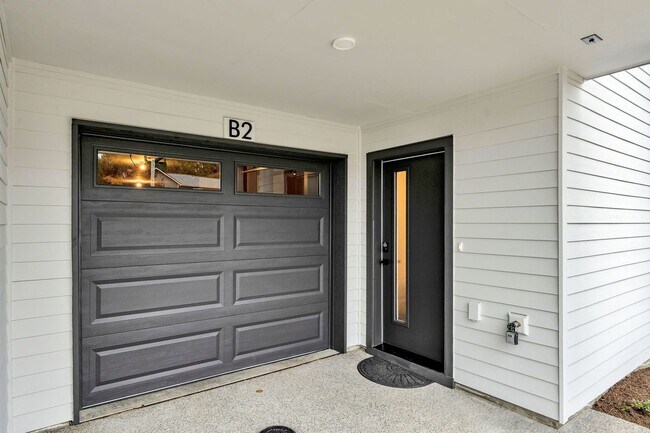 Foto del edificio - Brand New Townhomes - North Lynnwood!