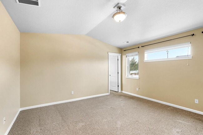 Building Photo - Liberty Lake Single Level Living