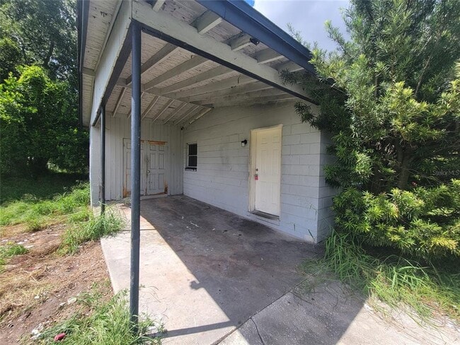Building Photo - 1218 Dewey Ave