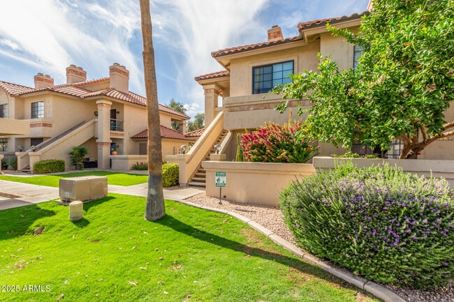 Building Photo - 9711 E Mountain View Rd