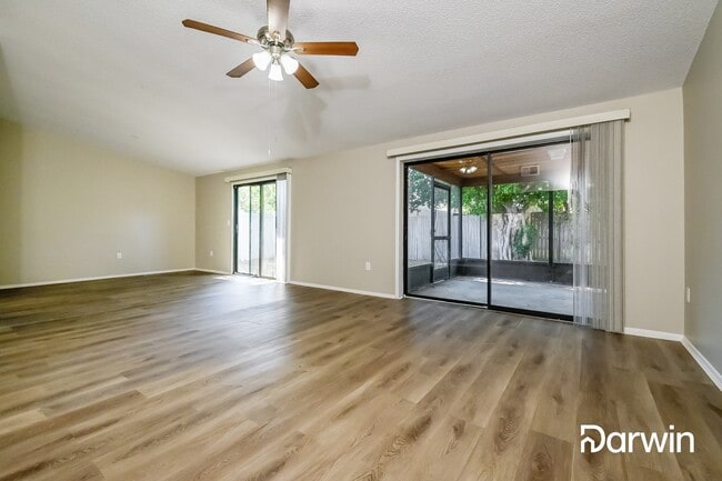 Building Photo - 6607 36th Ave Dr W, Bradenton, FL 34209
