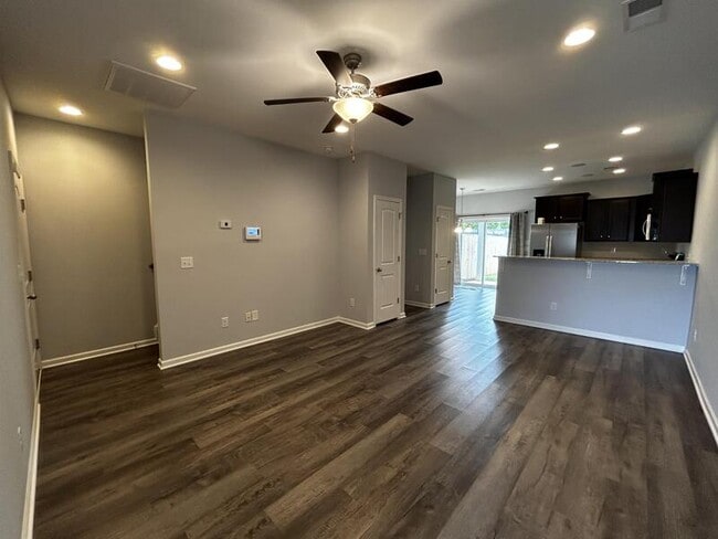 Photo - 138 Adger Rd Apartment