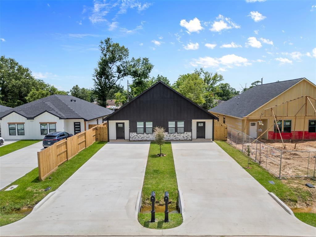 Foto principal - 9110 Everglade Dr