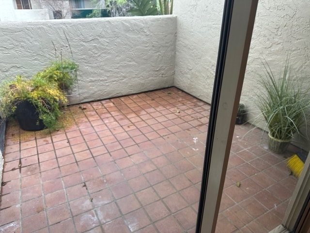 2nd patio off kitchen - 999 Porter Ave
