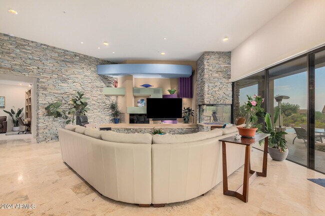 Foto del edificio - 39521 N 104th St