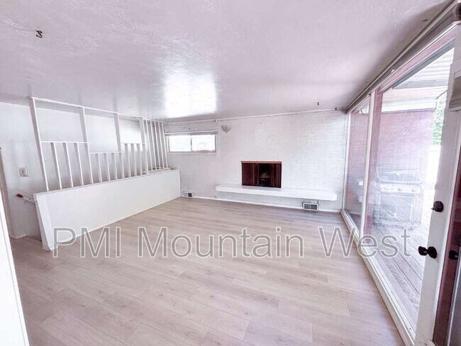 Foto del edificio - 720 N 1200 E St