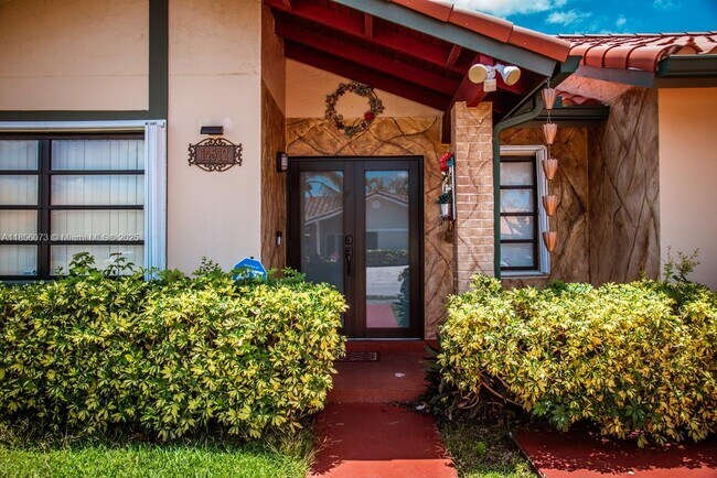 Foto del edificio - 14512 SW 96th Terrace
