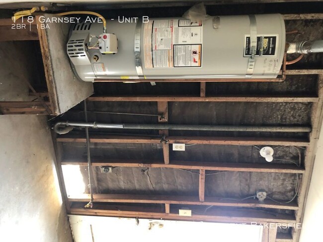 Building Photo - 118 Garnsey Ave Unit B