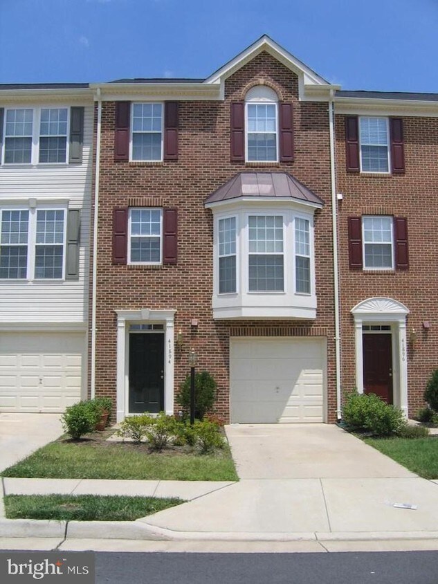 41894 Restful Terrace, Aldie, VA 20105 Townhouse for Rent in Aldie