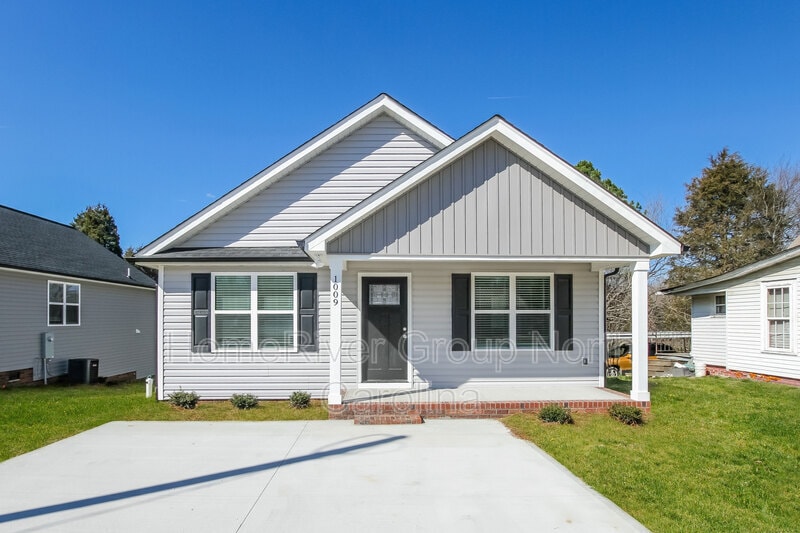 1009 3rd St, Spencer, NC 28159 House Rental in Spencer, NC