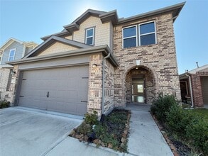 Building Photo - 623 Ash Mill Dr