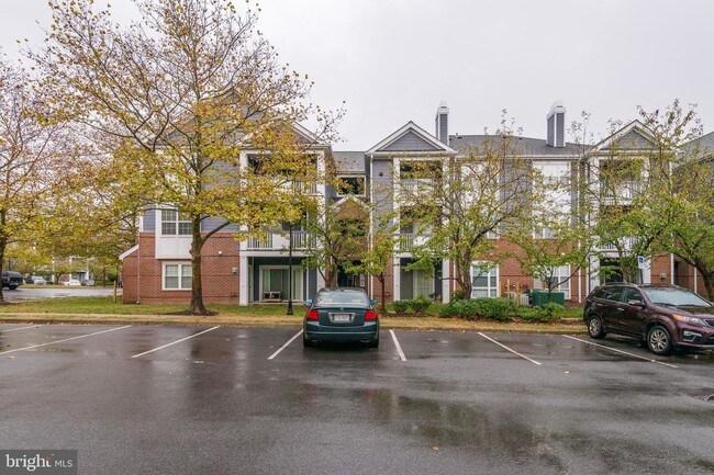 Building Photo - 20290 Beechwood Terrace