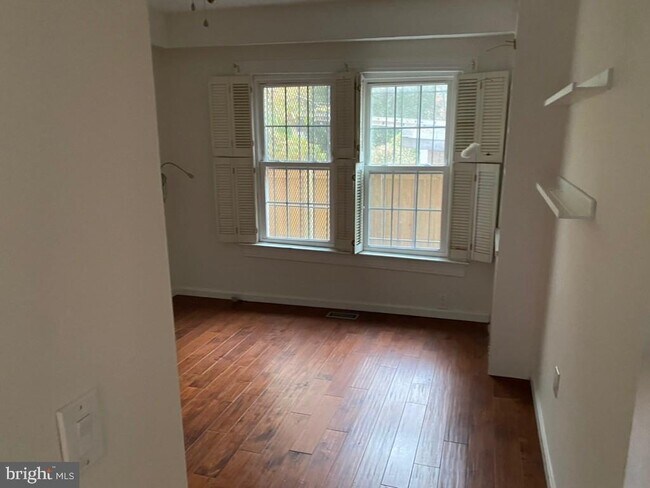 Foto del edificio - 1410 26th St NW