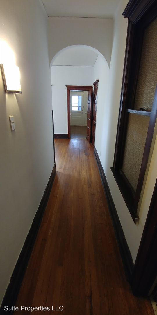 Foto del edificio - 4535 Commonwealth St