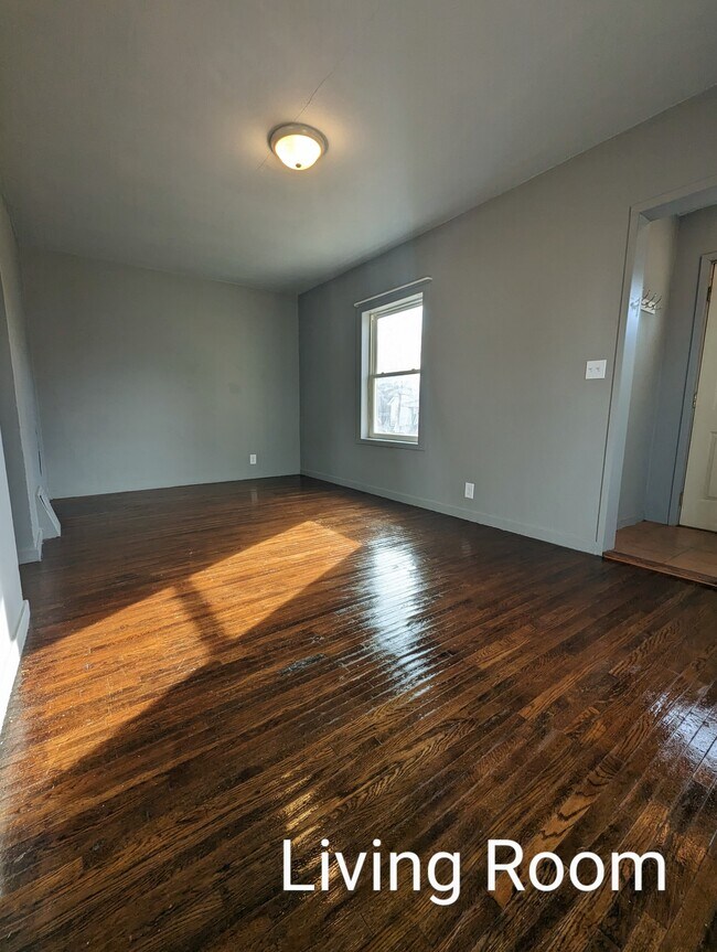 Foto del edificio - 407 E 6th St