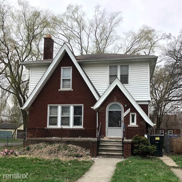 Primary Photo - 3 br, 1.5 bath House - 15705 Minock St